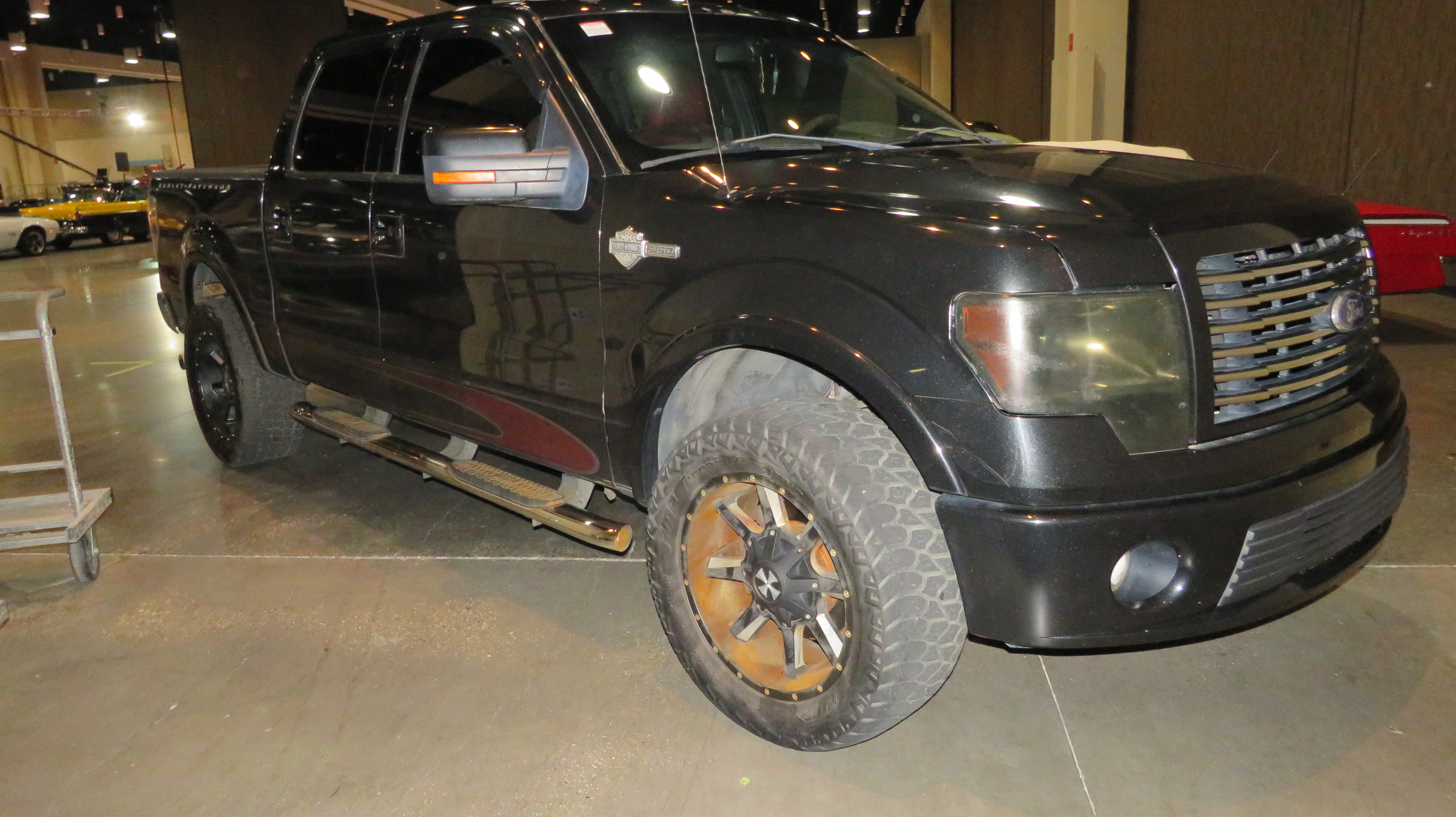 2nd Image of a 2010 FORD F-150 HARLEY DAVIDSON EDITION