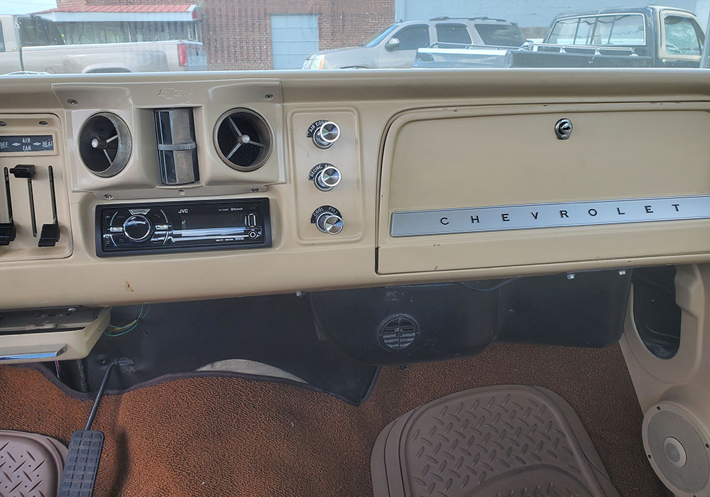 16th Image of a 1966 CHEVROLET C10