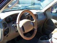 Image 8 of 26 of a 2002 FORD F150