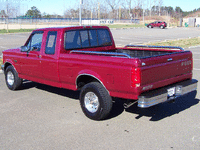 Image 3 of 47 of a 1995 FORD F150 XLT