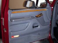 Image 14 of 47 of a 1995 FORD F-150 XLT