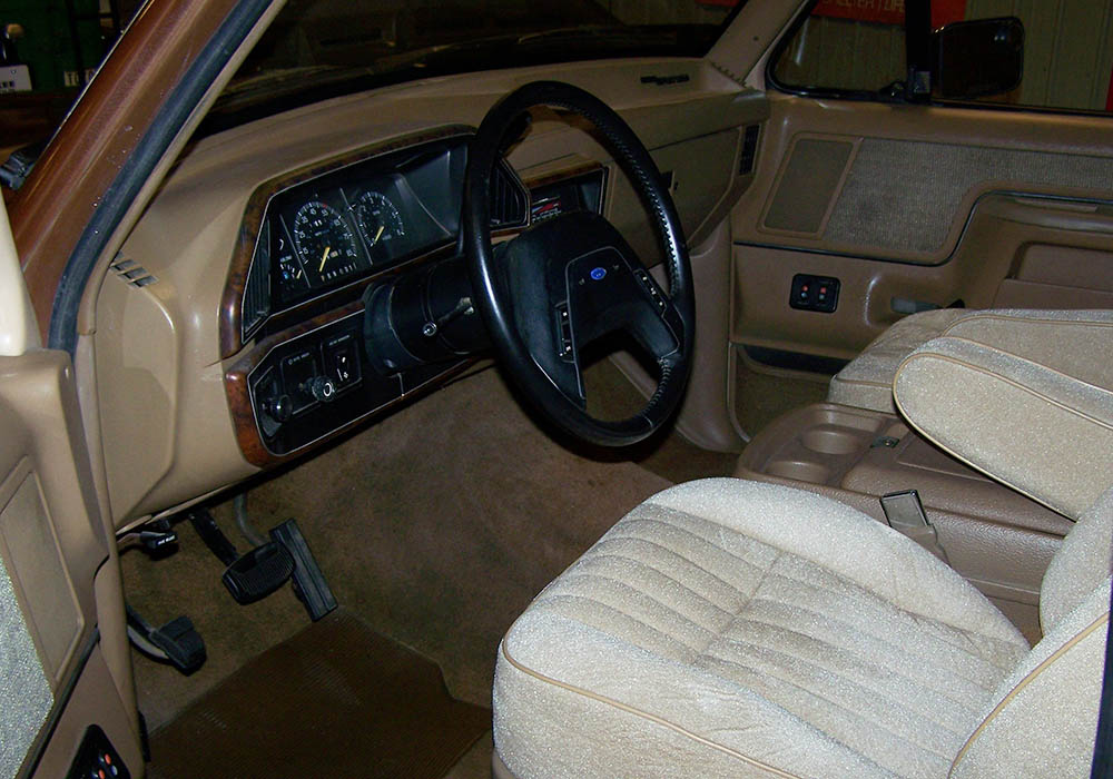 14th Image of a 1989 FORD BRONCO XLT