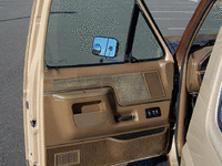 Image 12 of 43 of a 1989 FORD BRONCO XLT