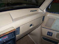 Image 22 of 43 of a 1989 FORD BRONCO XLT