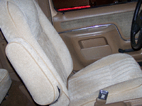 Image 28 of 43 of a 1989 FORD BRONCO XLT