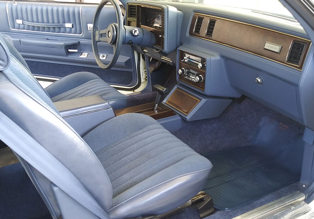 22nd Image of a 1984 CHEVROLET MONTE CARLO