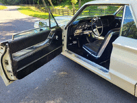 Image 11 of 24 of a 1964 FORD THUNDERBIRD