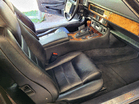 Image 10 of 18 of a 1995 JAGUAR XJS