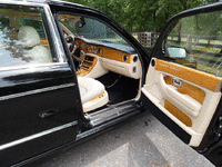Image 13 of 20 of a 2000 BENTLEY ARNAGE RED LABEL