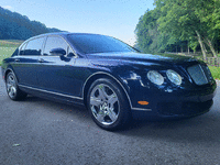 Image 2 of 15 of a 2006 BENTLEY CONTINENTAL FLYING SPUR