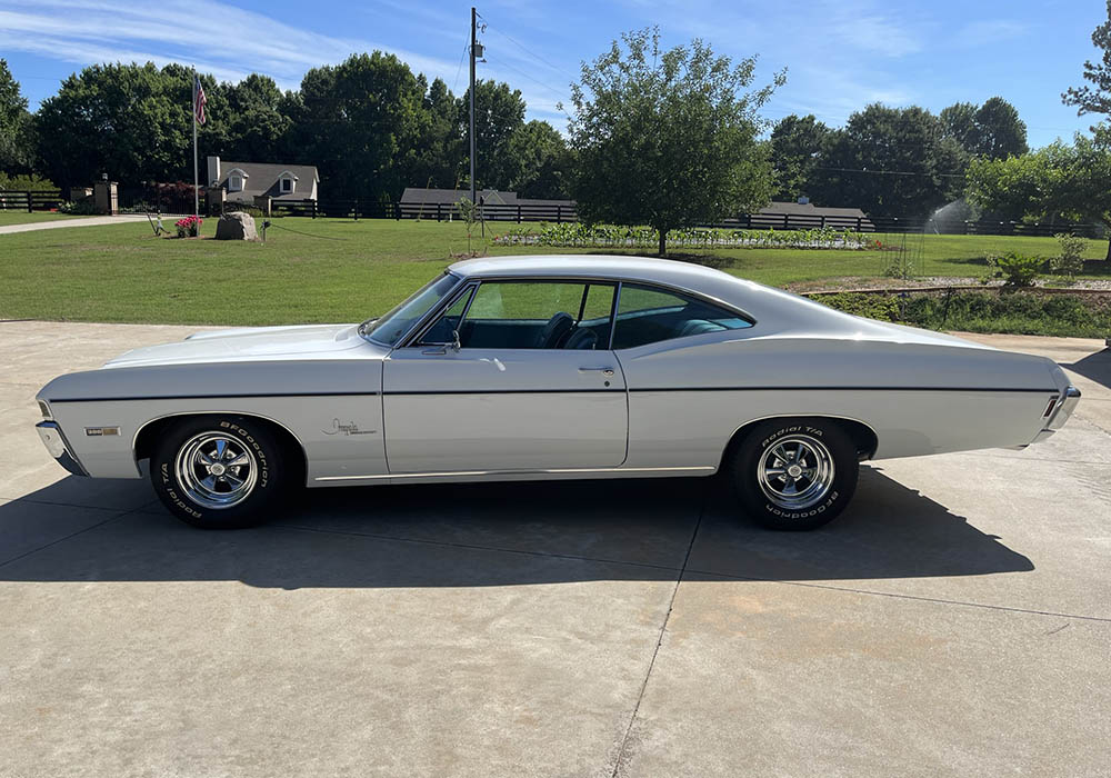 2nd Image of a 1968 CHEVROLET IMPALA SS