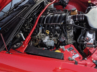 Image 28 of 32 of a 2005 PONTIAC GTO