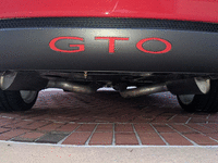 Image 31 of 32 of a 2005 PONTIAC GTO