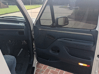 Image 15 of 25 of a 1994 FORD F-150