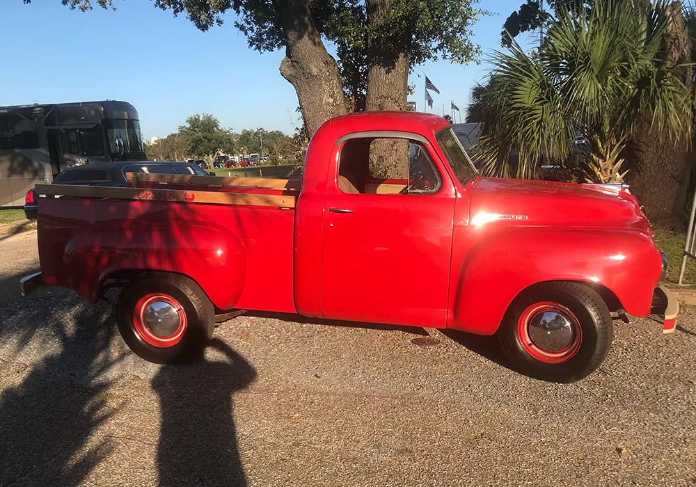 2nd Image of a 1952 STUDEBAKER 2R5-12