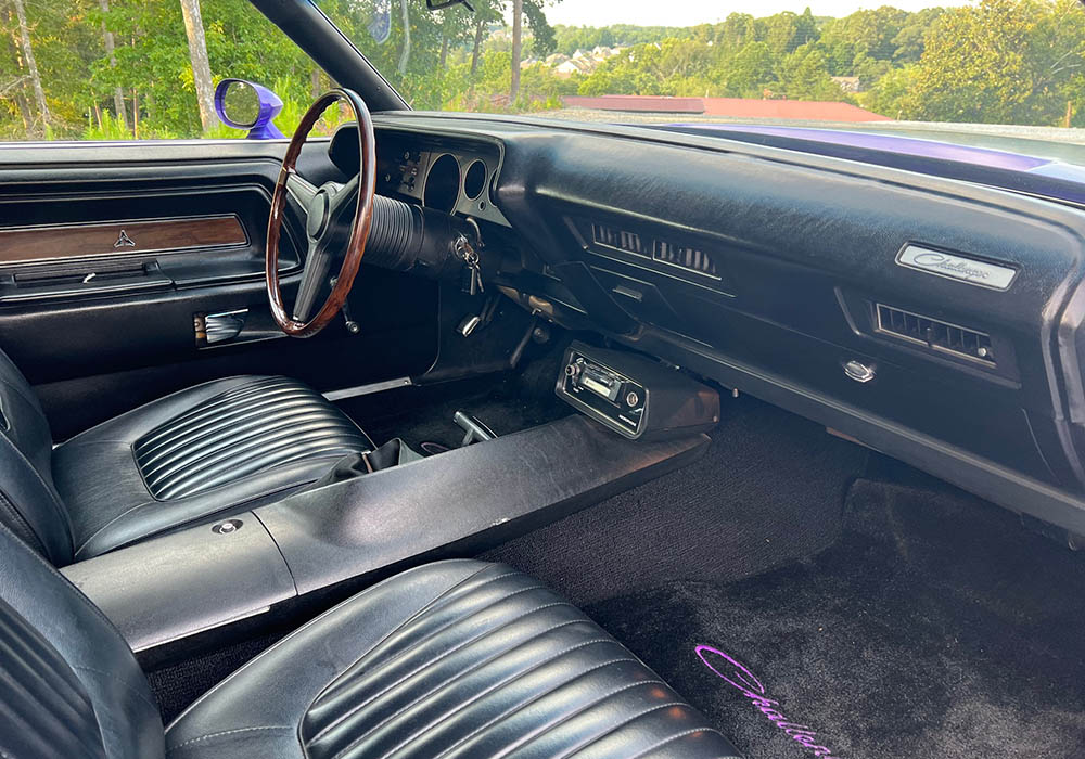 5th Image of a 1971 DODGE CHALLENGER