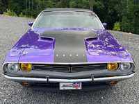Image 4 of 9 of a 1971 DODGE CHALLENGER