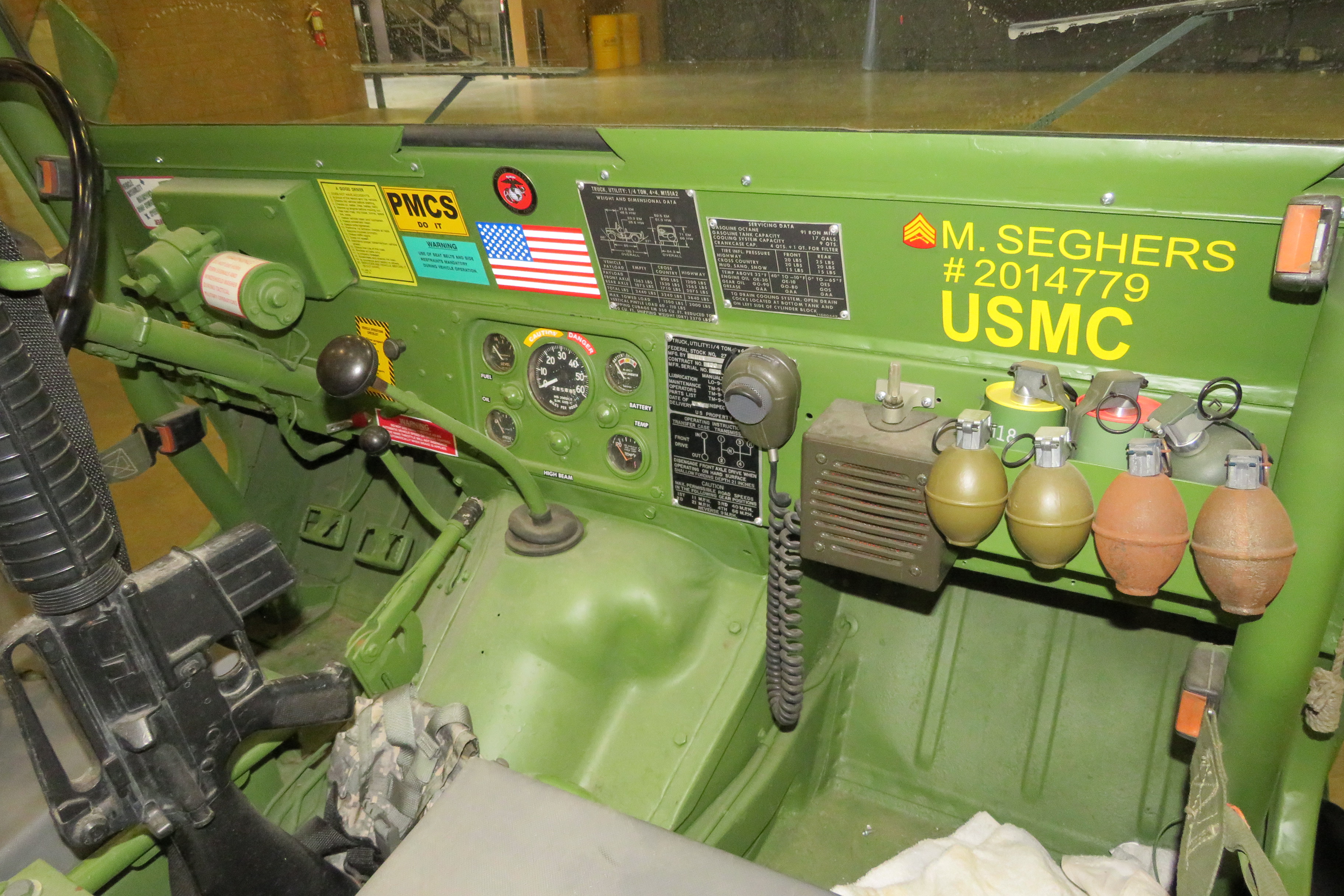 11th Image of a 1985 AMGV USMC