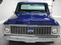 Image 4 of 10 of a 1972 CHEVROLET C10
