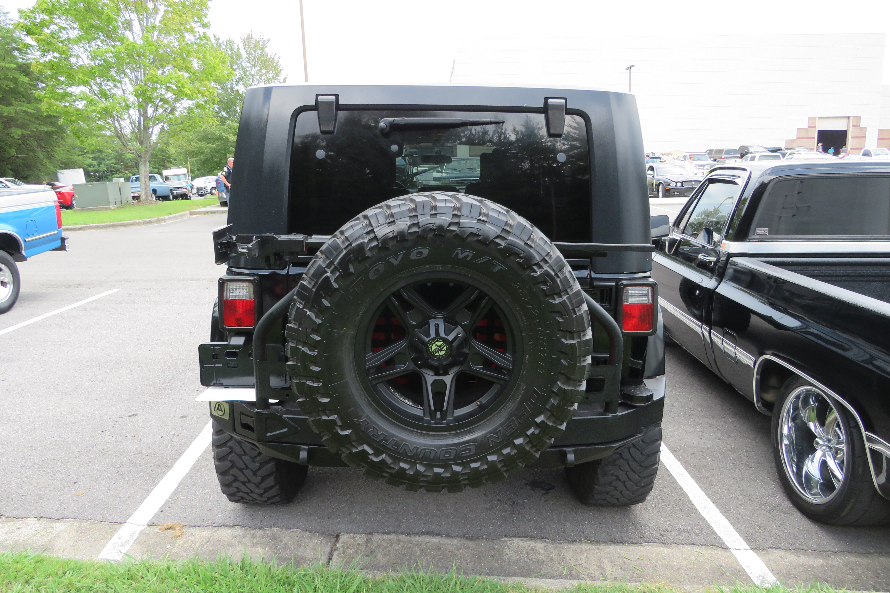 14th Image of a 2010 JEEP WRANGLER UNLIMITED