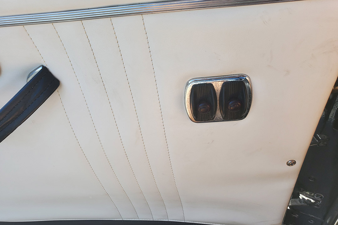 15th Image of a 1947 LINCOLN CONTINENTAL