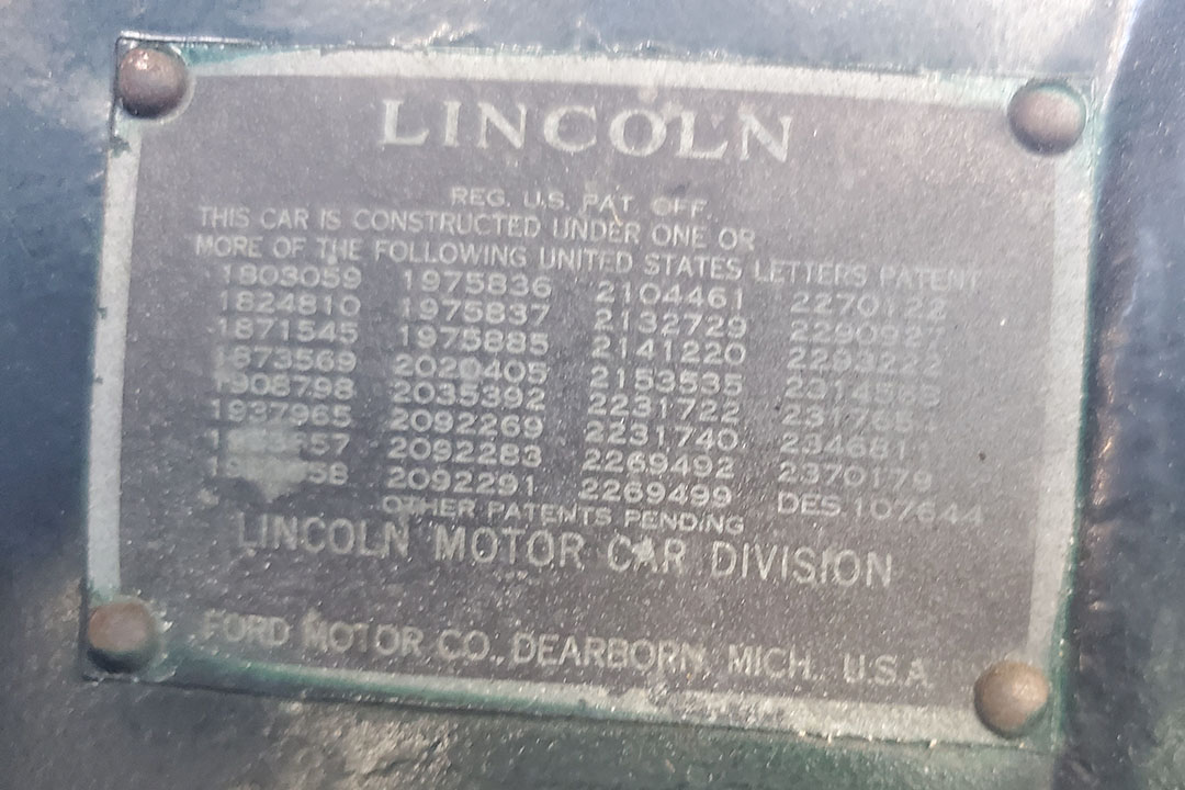 28th Image of a 1947 LINCOLN CONTINENTAL