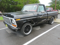 Image 2 of 14 of a 1979 FORD F150