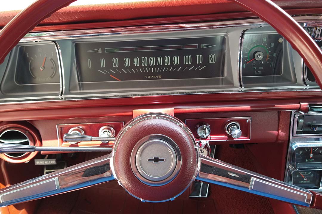 15th Image of a 1966 CHEVROLET CAPRICE