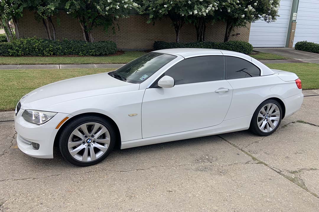 1st Image of a 2011 BMW 3 SERIES 328I