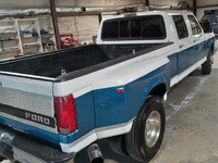 Image 4 of 11 of a 1997 FORD F-350