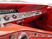 Image 15 of 31 of a 1962 CHEVROLET IMPALA SS