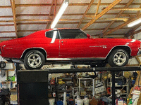 Image 2 of 12 of a 1972 CHEVROLET CHEVELLE