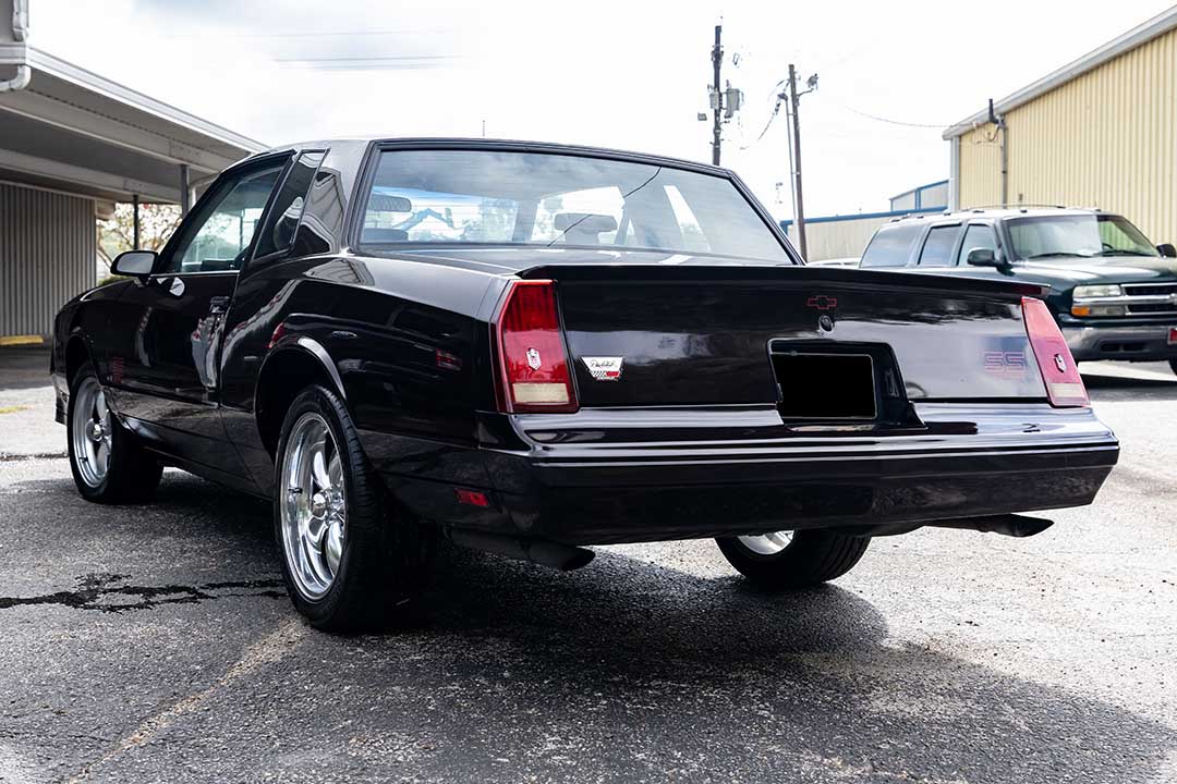 3rd Image of a 1988 CHEVROLET MONTE CARLO SS
