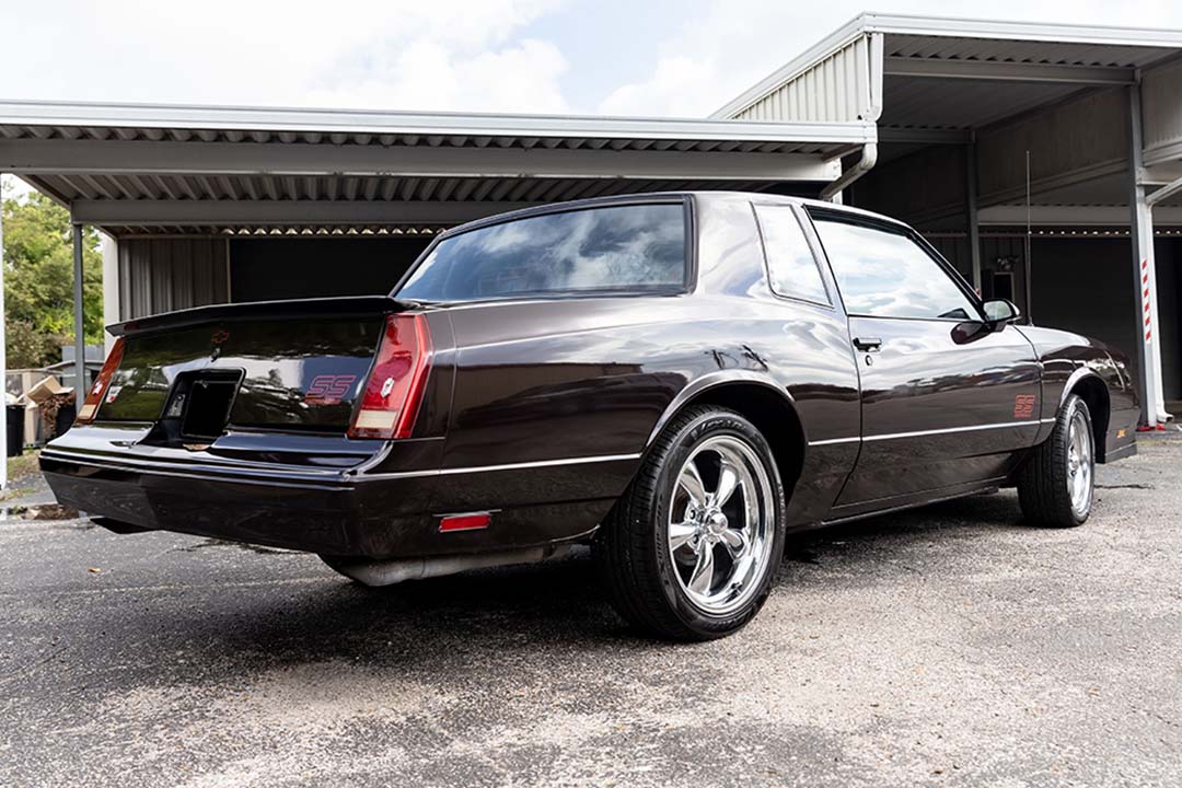 4th Image of a 1988 CHEVROLET MONTE CARLO SS