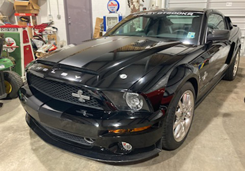 1st Image of a 2009 FORD MUSTANG SHELBY GT500