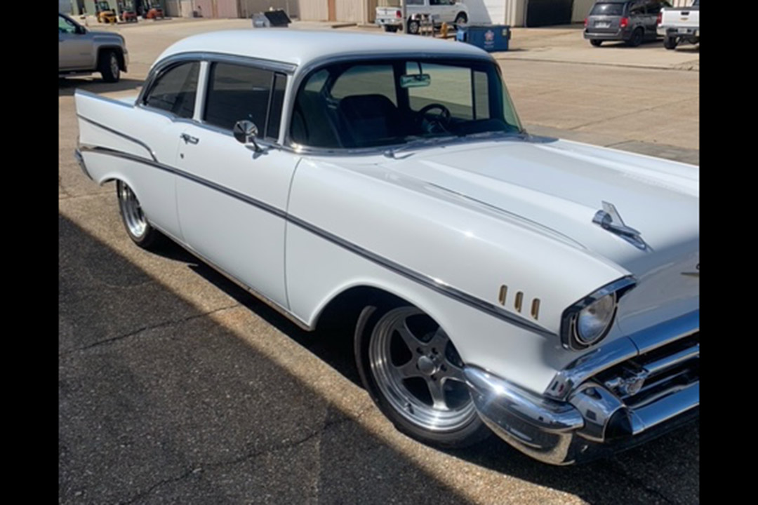 2nd Image of a 1957 CHEVROLET BELAIRE