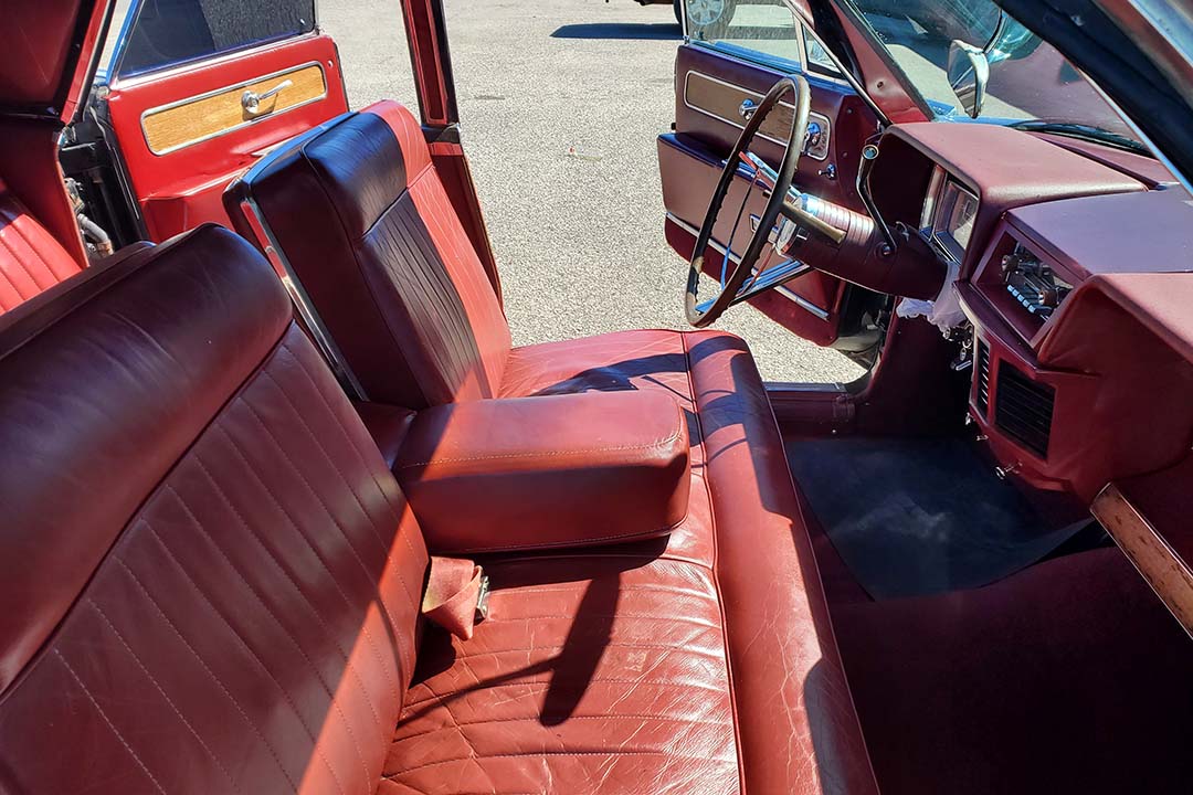20th Image of a 1962 LINCOLN CONTINENTAL