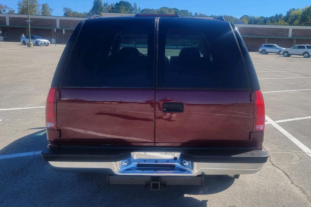4th Image of a 1998 CHEVROLET TAHOE