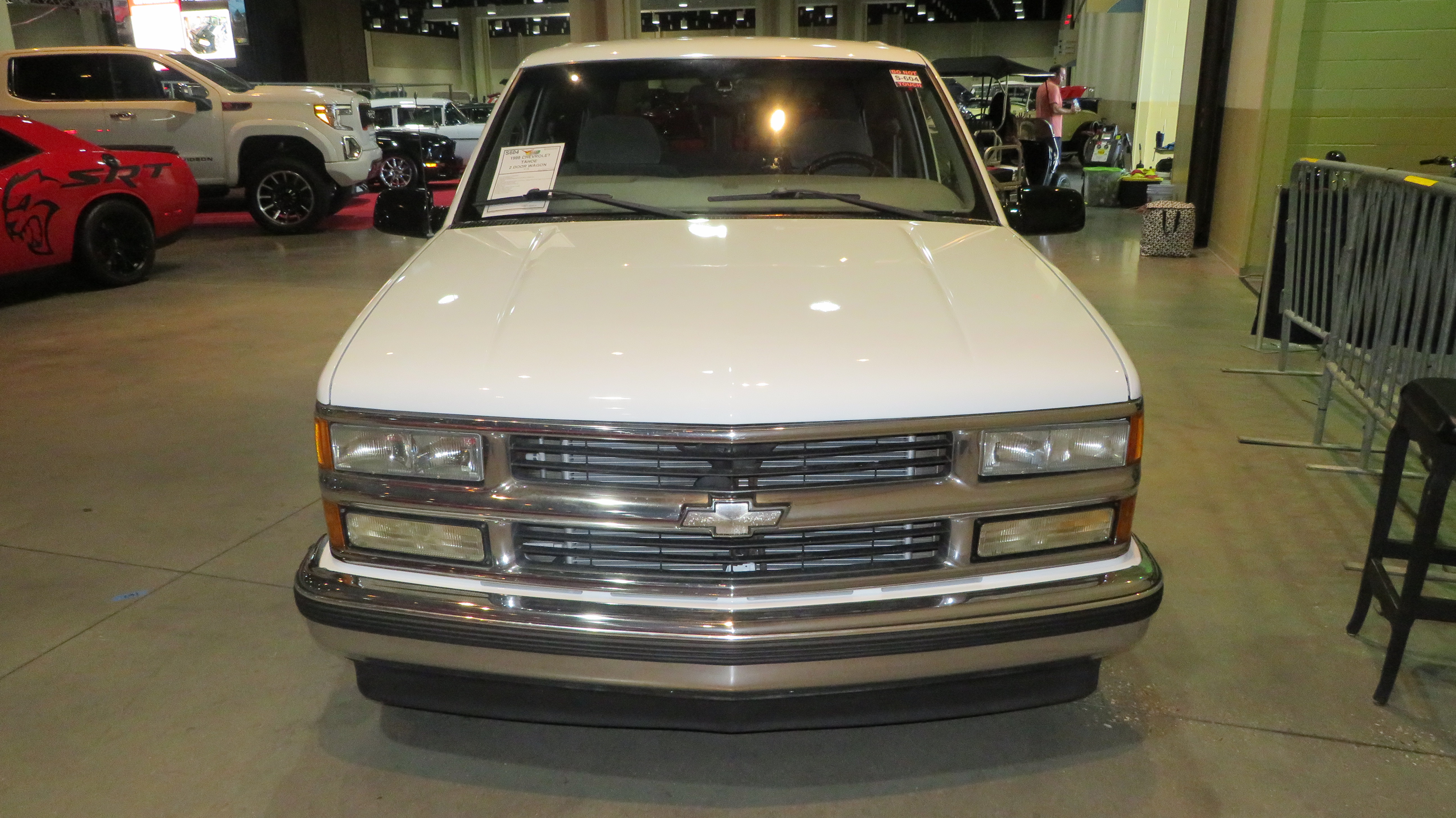 4th Image of a 1999 CHEVROLET TAHOE