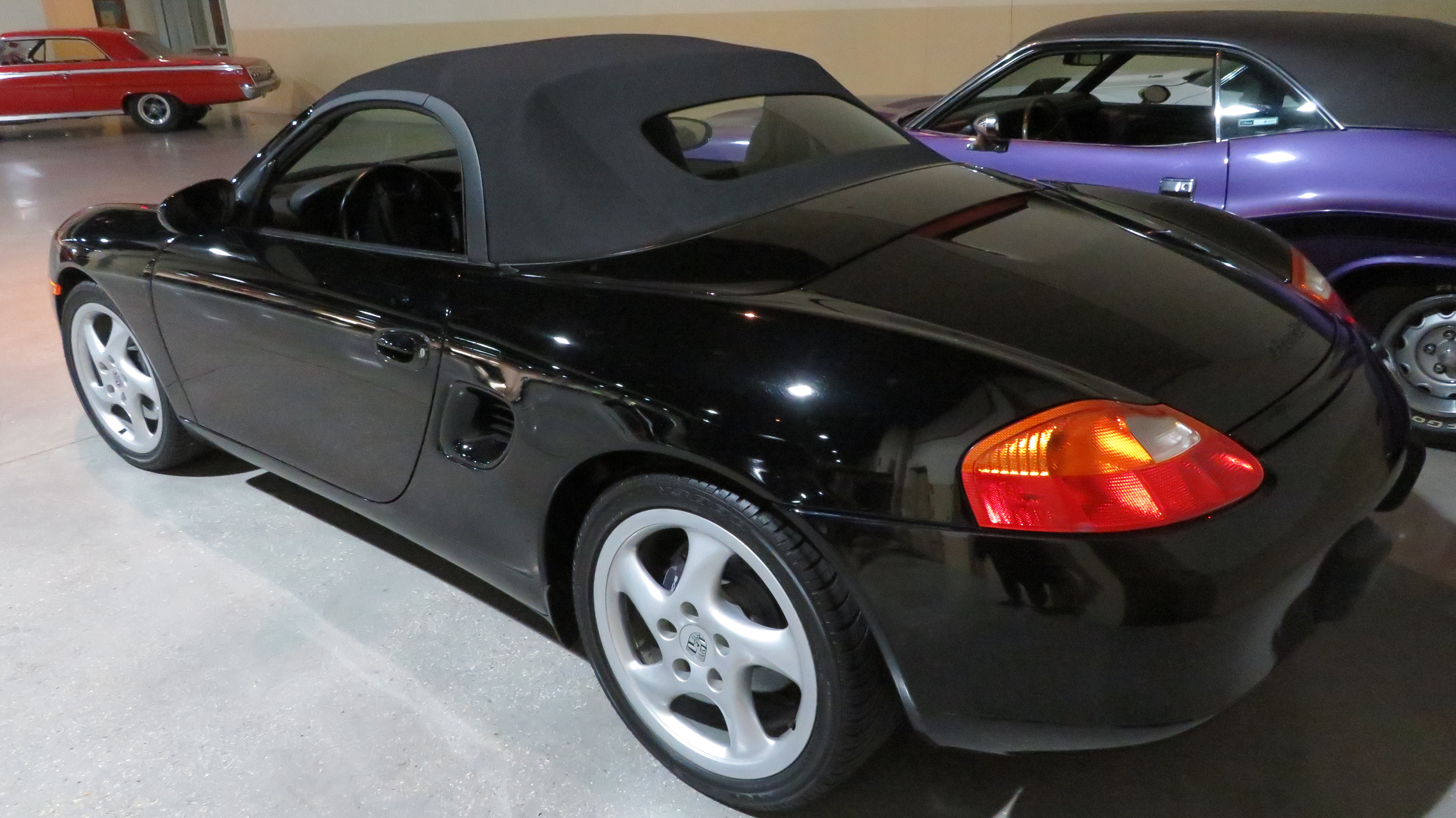 2nd Image of a 1998 PORSCHE BOXSTER