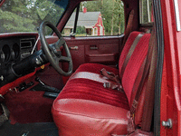 Image 7 of 10 of a 1985 CHEVROLET K10