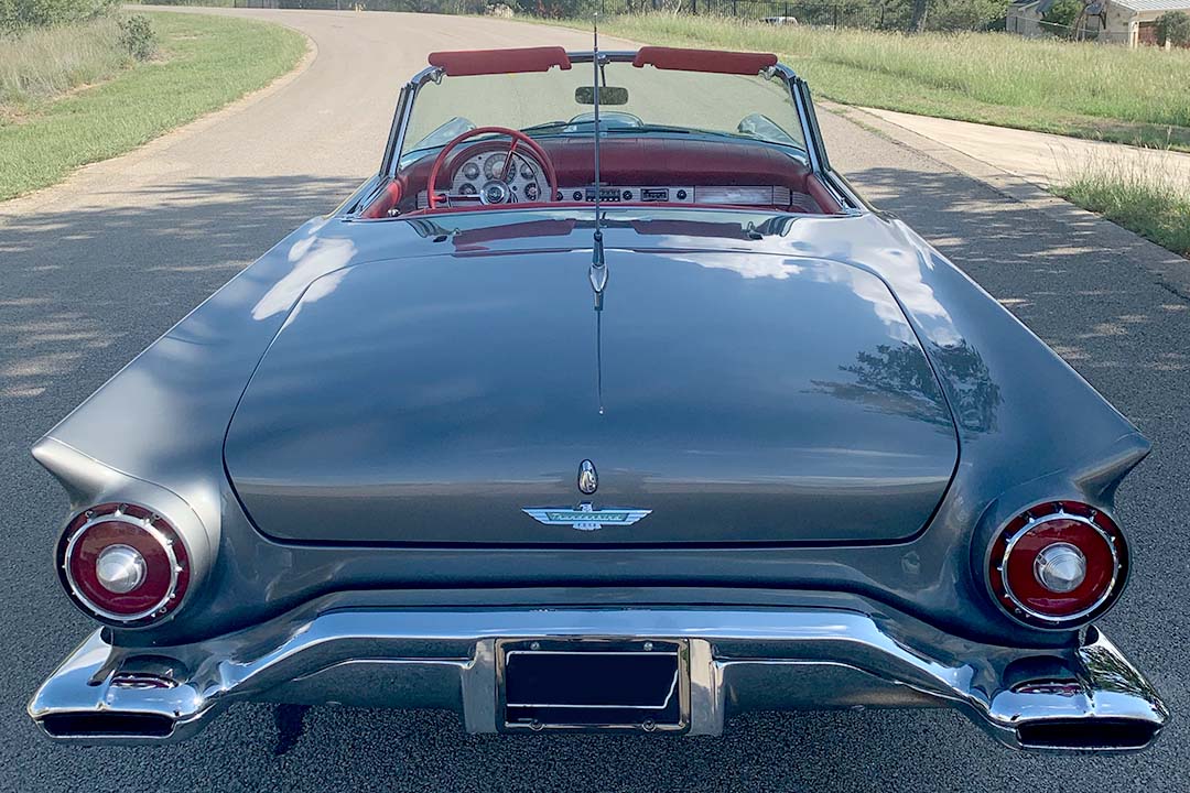 15th Image of a 1957 FORD THUNDERBIRD