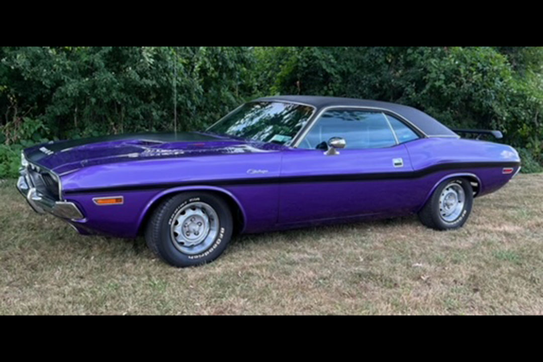 2nd Image of a 1970 DODGE CHALLENGER