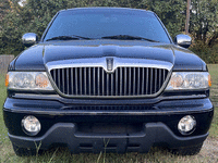 Image 4 of 12 of a 2002 LINCOLN BLACKWOOD