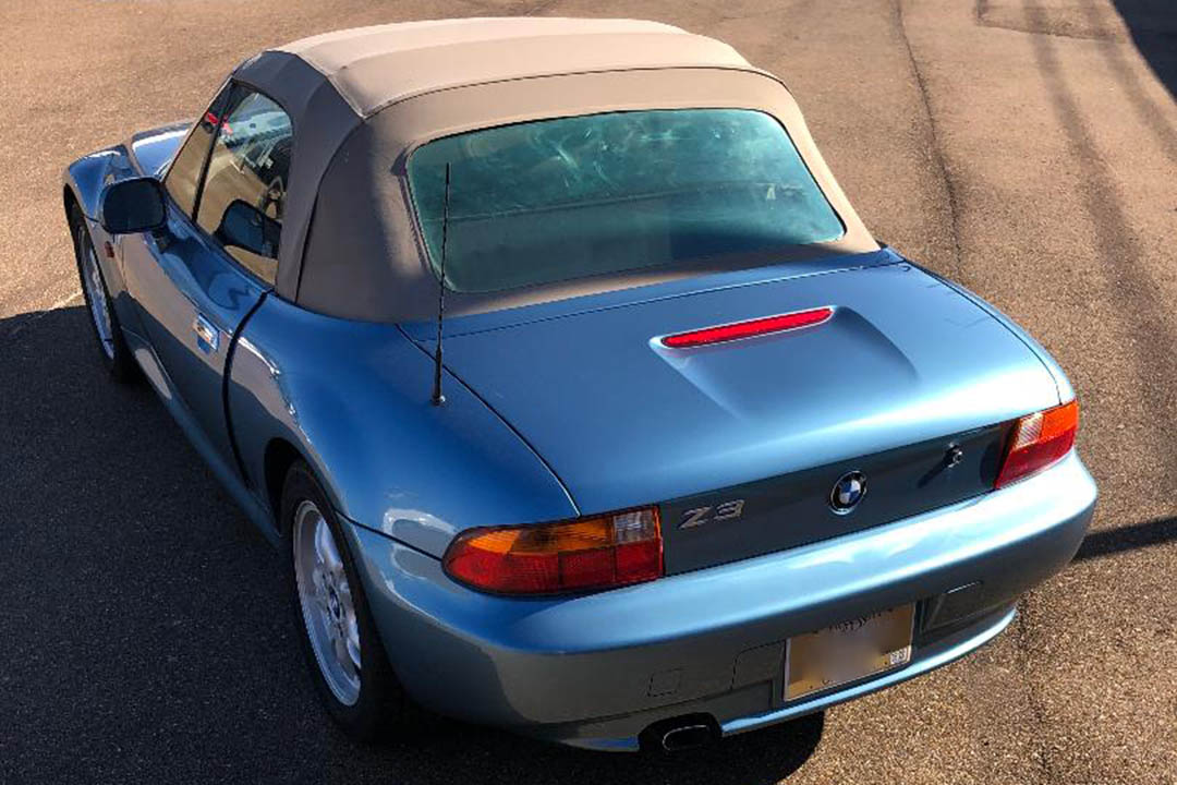 2nd Image of a 1996 BMW Z3 ROADSTER