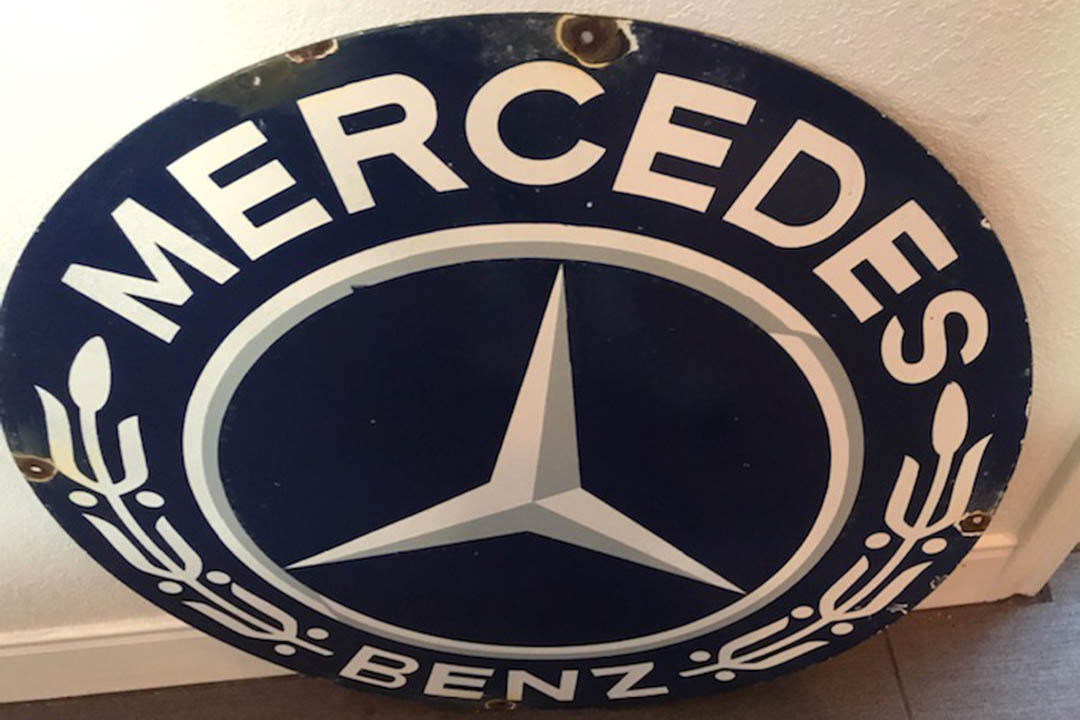 1st Image of a N/A MERCEDES BENZ THREE POINTED STAR SIGN