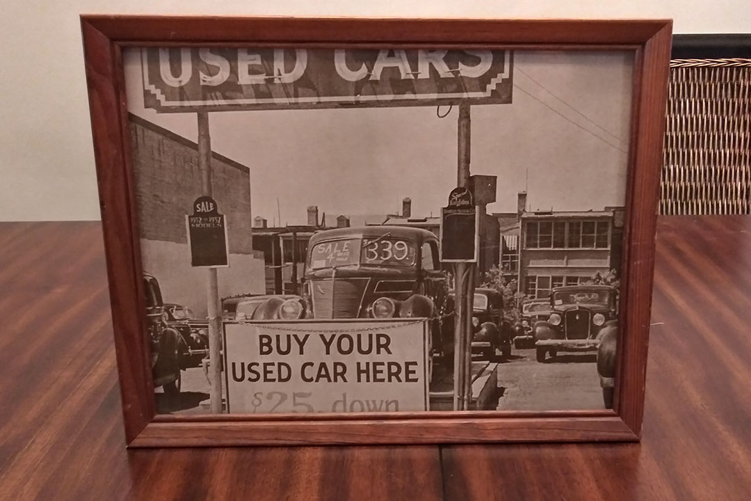1st Image of a N/A USED CAR BLACK/ WHITE PICTURE