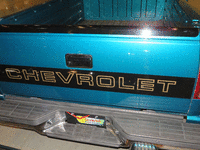 Image 5 of 15 of a 1994 CHEVROLET GMT-400