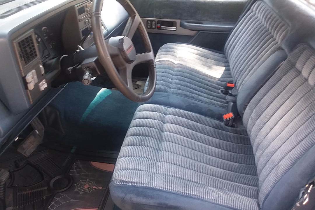 5th Image of a 1990 CHEVROLET C1500