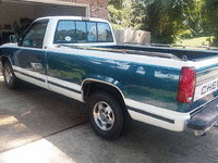 Image 3 of 7 of a 1990 CHEVROLET C1500